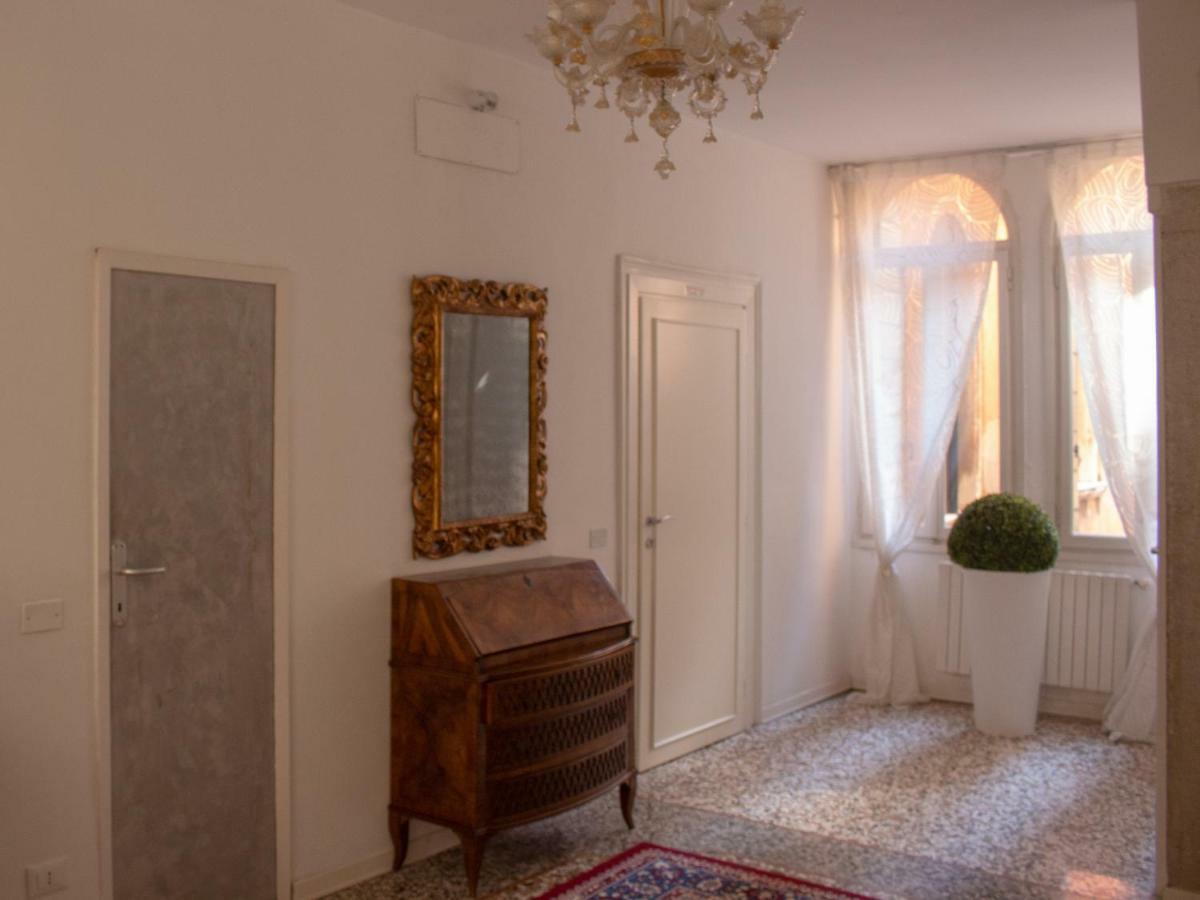 Porta Orientalis Venesia Bagian luar foto